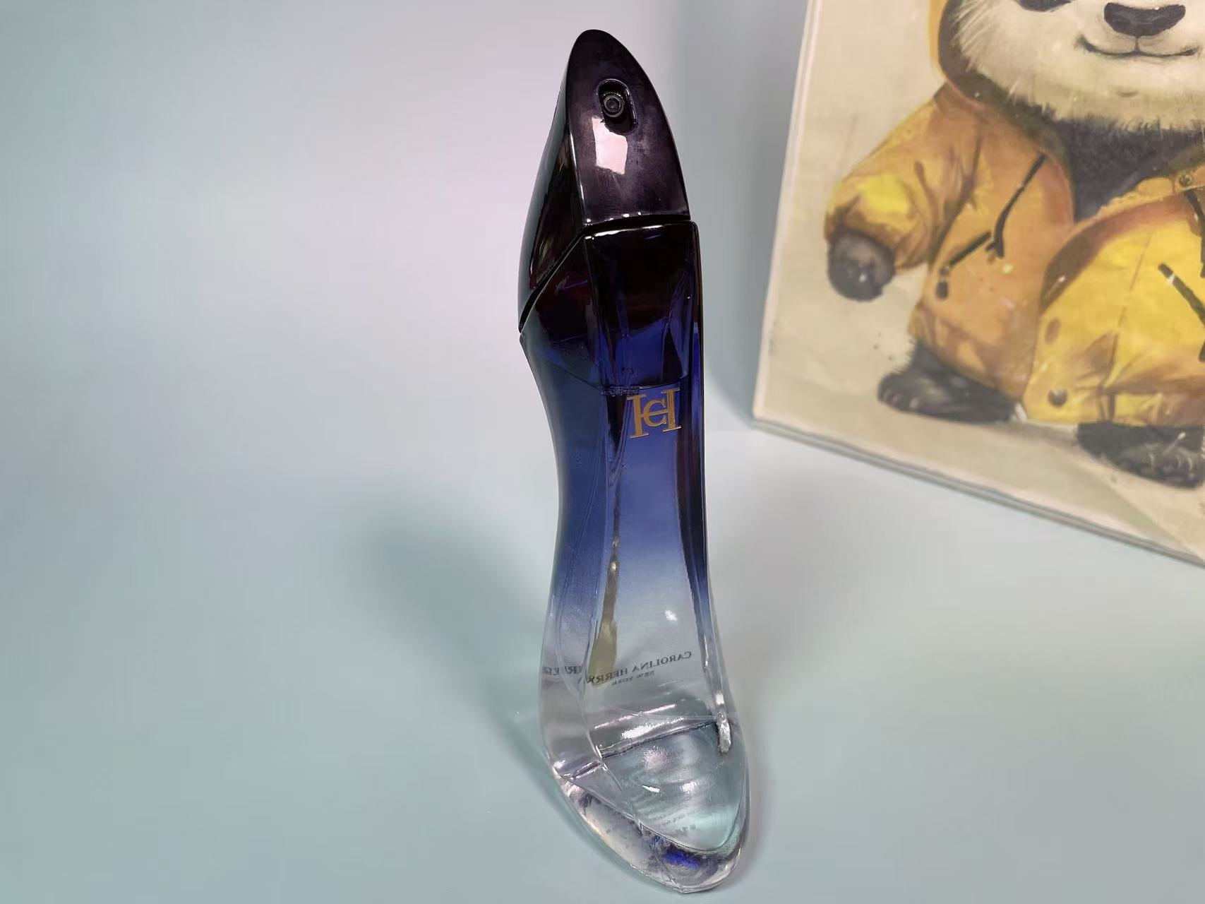 Carolina Herrera Good Girl Leg - Perfume Fragrance Shop บทวิจารณ์และราคา